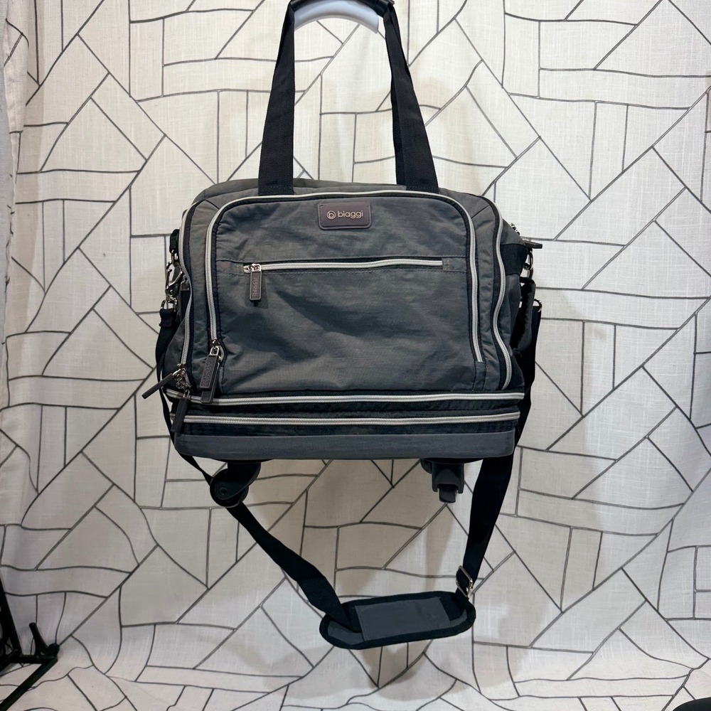 Biaggi Zipsak‎ Boost Expandable Rolling Duffel Bag OS Gray Foldable Spinner NWT